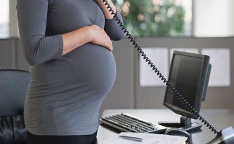 Επίδομα μητρότητας και για τις ασφαλισμένες του ΟΑΕΕ – Μάθετε ποια δικαιολογητικά απαιτούνται - Media