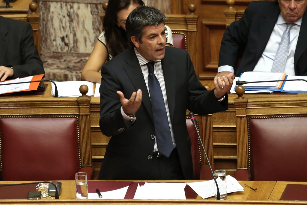 Παπαθεοδώρου: Η ανακοίνωση της Ιεράς Συνόδου για το ΠΙΙΕ Τήνου μας γυρνάει έναν αιώνα πίσω - Media