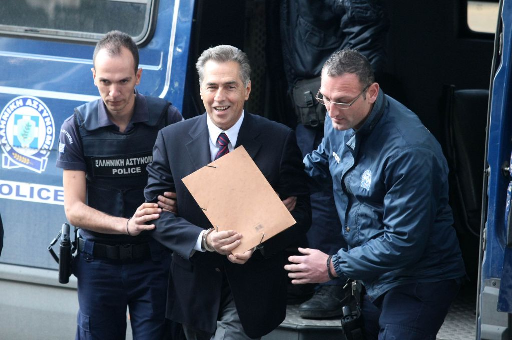 Στη φυλακή θα παραμείνει ο Βασίλης Παπαγεωργόπουλος - Media