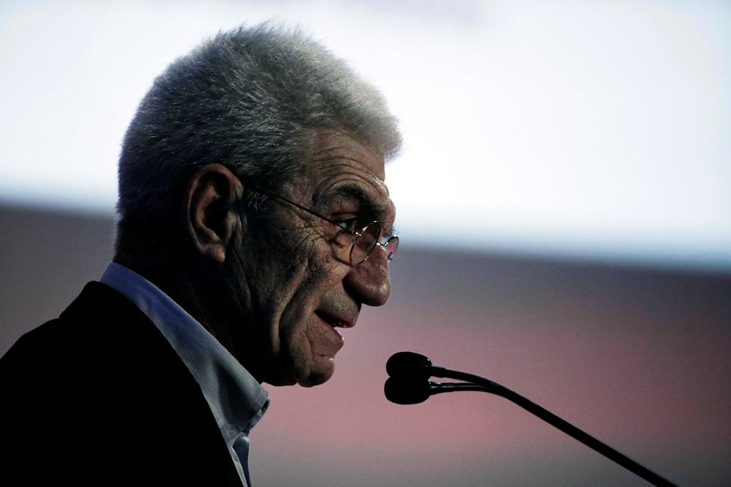 Μπουτάρης: Βάλτε και εσείς κανένα φωτάκι, ο δήμος δεν έχει λεφτά να διαθέσει - Media