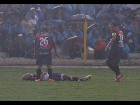Κεραυνός χτύπησε ποδοσφαιριστή την ώρα του αγώνα – Νοσηλεύεται σε κρίσιμη κατάσταση (Video) - Media