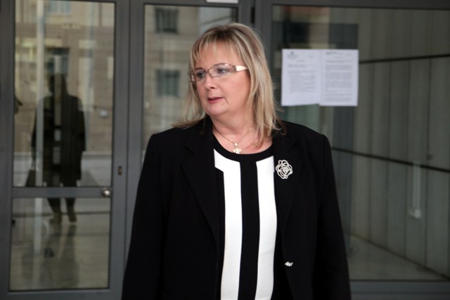 Ξουλίδου: Μας υπόσχονται υπουργεία για να ψηφίσουμε Πρόεδρο - Media