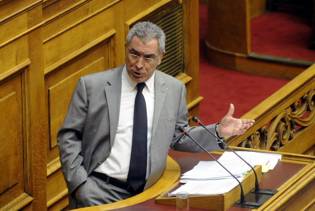 Καπερνάρος: «Δεν συνεργάζομαι με κανένα κόμμα» - Media