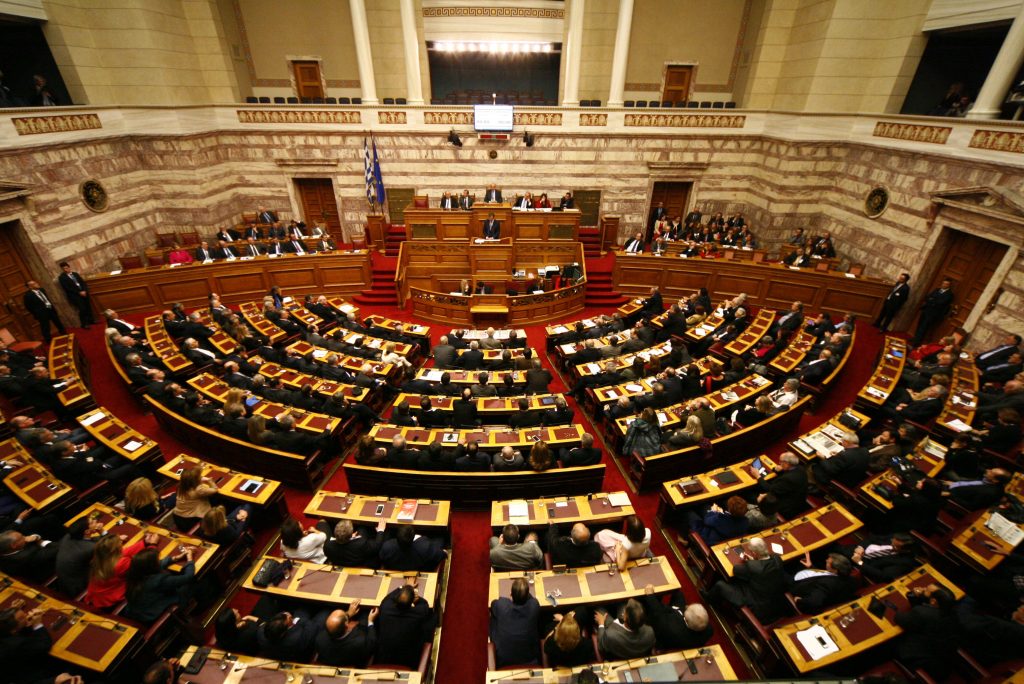 Οι αντιδράσεις των κομμάτων για το θέμα του Προέδρου της Δημοκρατίας - Media