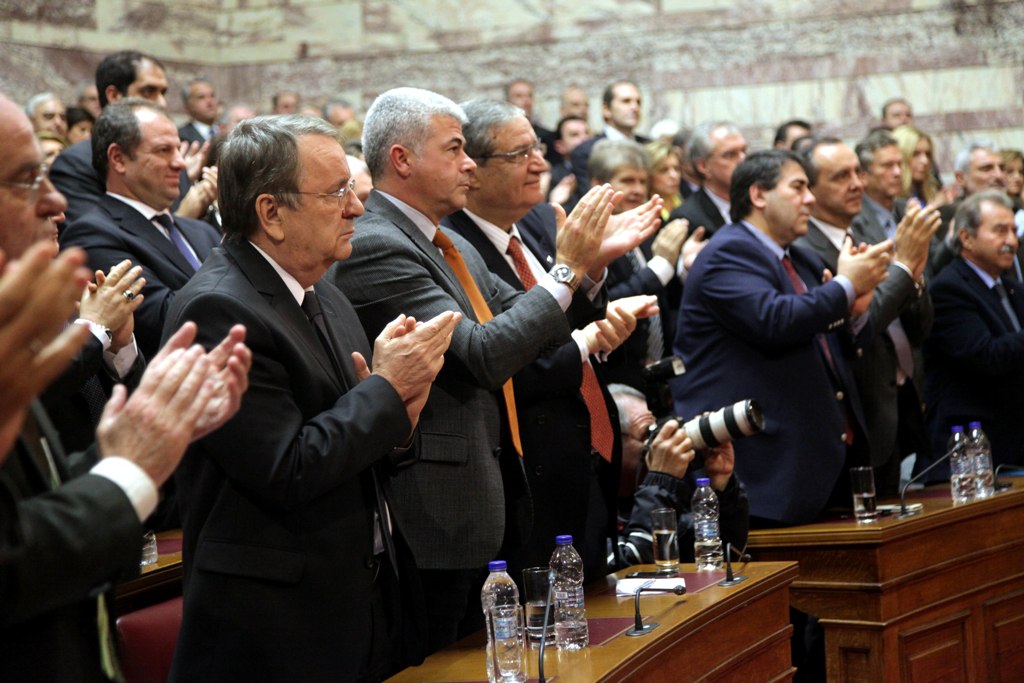Πίεση στην κυβέρνηση για παράταση πλειστηριασμών από γαλάζιους βουλευτές – Κατέθεσαν τροπολογία - Media