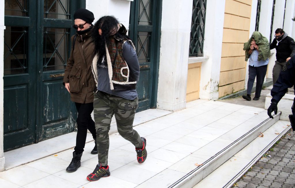 Προφυλακιστέα η ερωμένη - δικηγόρος του Βλαστού - Media
