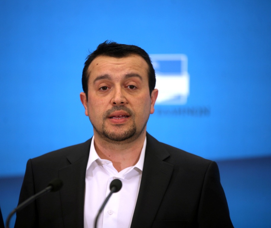 Παππάς: Γελάω με αυτούς που ονειρεύονται κωλοτούμπες - Media