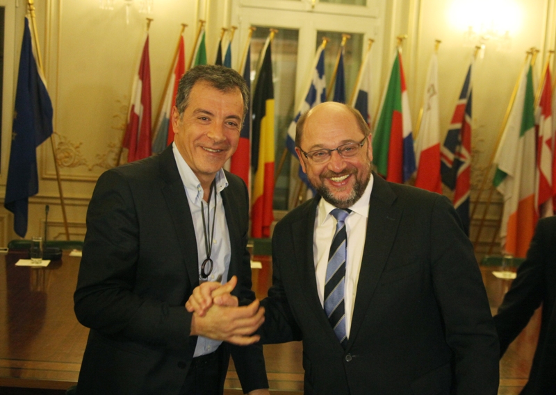 Σουλτς στον Θεοδωράκη: «Θα ήταν προτιμότερο ο Τσίπρας να είχε συνεργαστεί με το Ποτάμι» (Photos) - Media