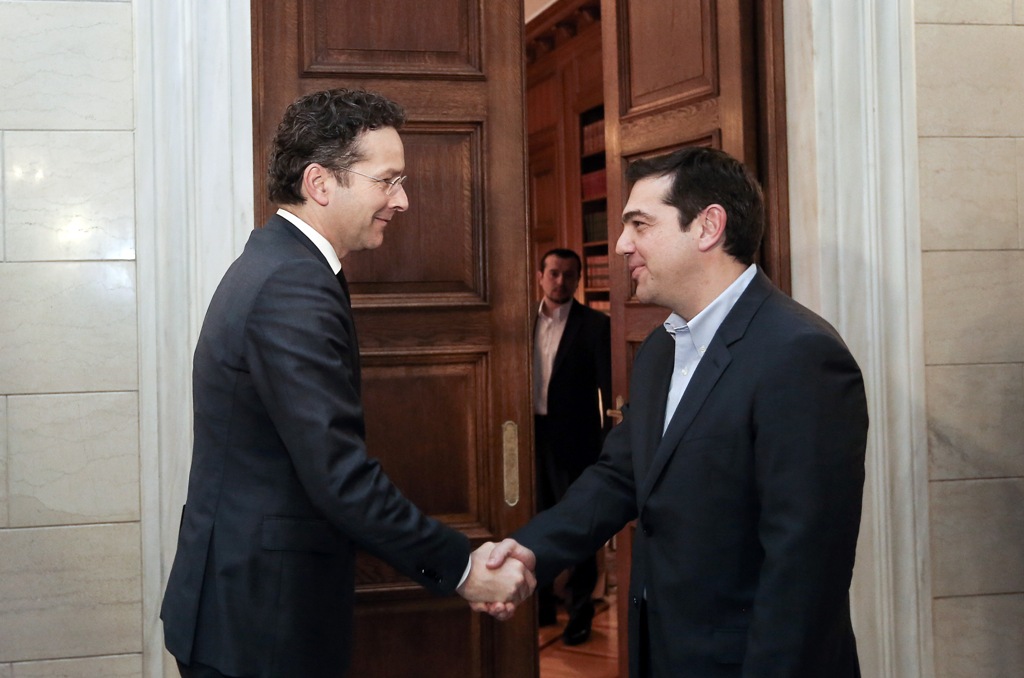 Χρόνο και δημοσιονομικά περιθώρια ζήτησε ο Τσίπρας από τον Ντάισελμπλουμ - Media