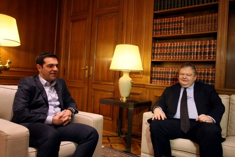 Ικανοποιημένος ο Βενιζέλος από την συνομιλία με Τσίπρα - Media