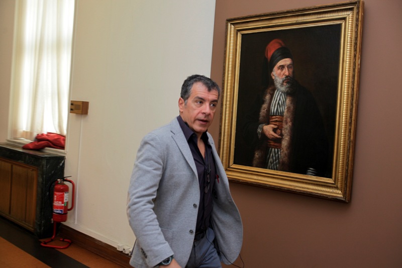 Στ. Θεοδωράκης: «Να φέρουν τη συμφωνία στη Βουλή» - Media