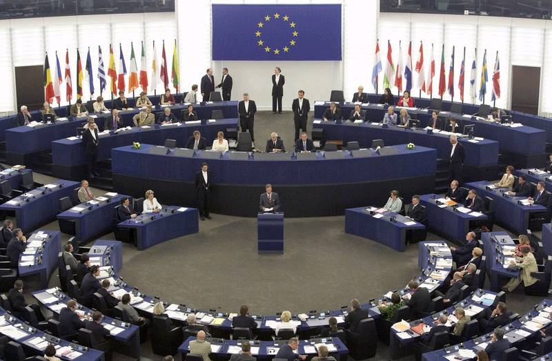 Απορρίφθηκε από το ευρωκοινοβούλιο η πρόταση του ΕΛΚ για «αφορισμό» ΣΥΡΙΖΑ - ΑΝΕΛ - Media
