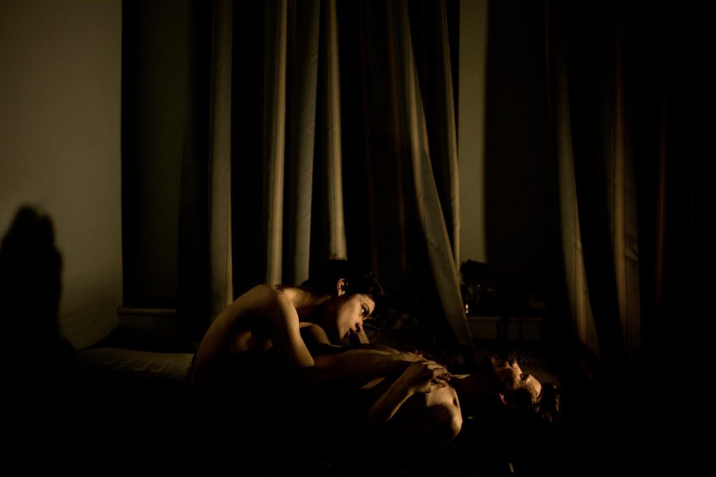 Gay ζευγάρι στην καλύτερη φωτογραφία του World Press Photo για το 2014 - Media