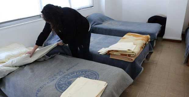 Μέτρα για τους άστεγους από δήμους της Περιφέρειας Πειραιά - Media