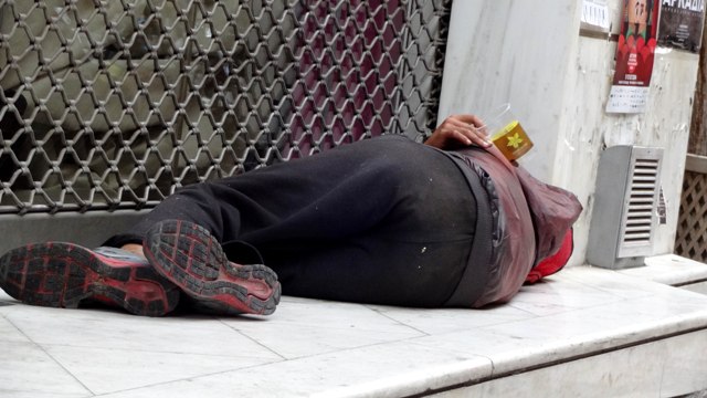 Ζάκυνθος: Τέσσερα σπίτια σε άστεγους κληρώνει ο ΟΑΕΔ - Media