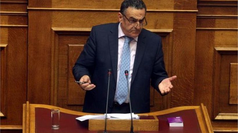 Τροπολογία του Αθανασίου για σπουδές με «βραχιολάκι» υπό προϋποθέσεις - Δείτε live τη συζήτηση στη Βουλή - Media