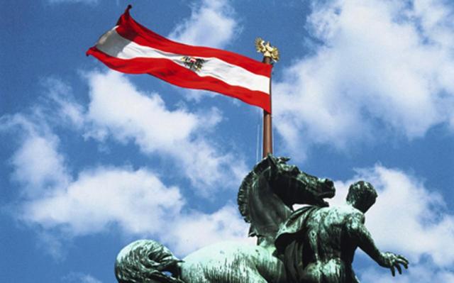 Υπέρ ευρωπαϊκής λύσης στην κρίση χρέους της Ελλάδας τα αυστριακά κυβερνητικά κόμματα - Media