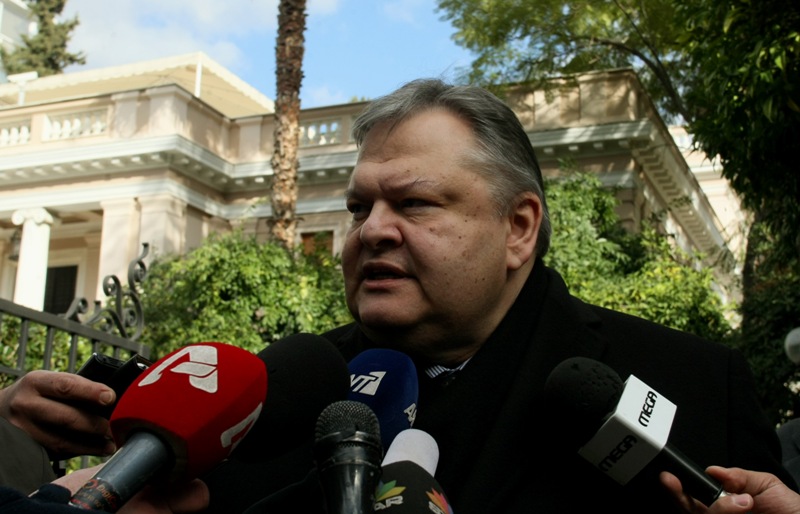 Βενιζέλος: Η χώρα έχει βρεθεί σε στρατηγικό κενό - Μόλις ένα μήνα μετά τις εκλογές όλα είναι στον αέρα - Media