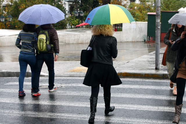 Καιρός στα... πρόθυρα νευρικής κρίσης: Έρχονται ξανά βροχές και καταιγίδες - Media