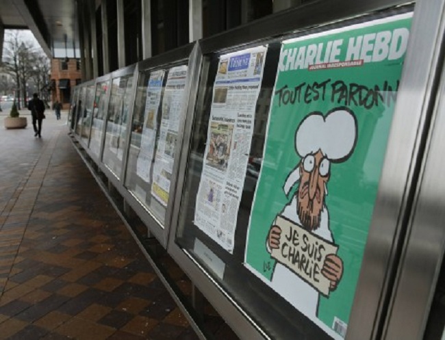 Γαλλιά: Στον... ανακριτή 8χρονος που αρνήθηκε να τηρήσει ενός λεπτού σιγή για τα θύματα του Charlie Hebdo! - Media