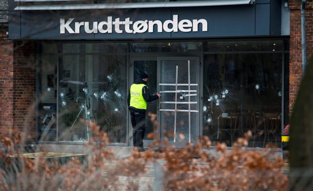 Ποιος ήταν ο δράστης των επιθέσεων στην Κοπεγχάγη - Αλληλεγγύη από Ολάντ στον λαό της Δανίας - Media
