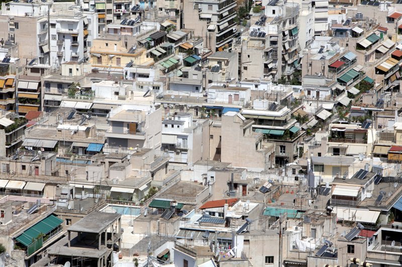 Νέα «βουτιά» των τιμών των ακινήτων το 2014 - Media