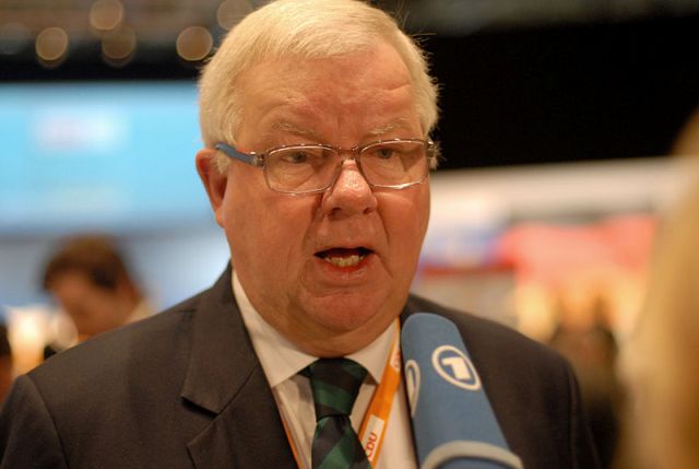 Φουχς: Το γερμανικό κοινοβούλιο λιγότερο πρόθυμο να βοηθήσει την Ελλάδα - Media