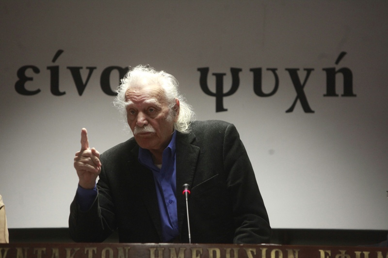 Μανώλης Γλέζος: «Ζητώ συγγνώμη από τον Ελληνικό Λαό διότι συνήργησα σ΄αυτή την ψευδαίσθηση» - Media