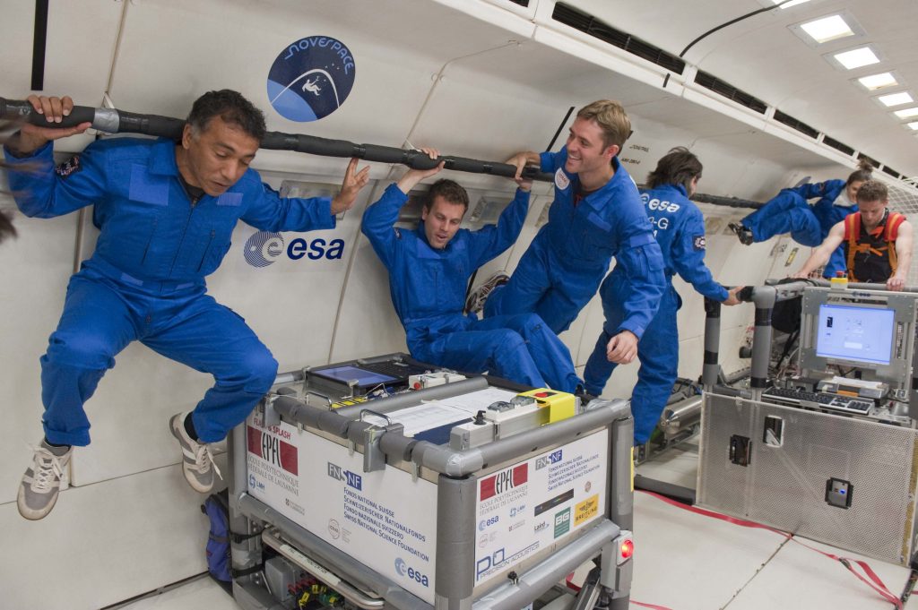 Ελληνική φοιτητική ομάδα σε πείραμα υπερβαρύτητας του Ευρωπαϊκού Οργανισμού Διαστήματος (ESA) - Media