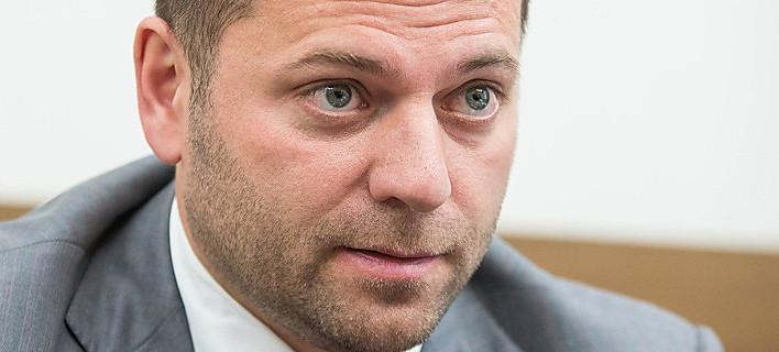 Ρώσος βουλευτής για οικονομική κρίση: «Να τρώτε λιγότερο και να χρησιμοποιείτε παντζάρια αντί για κραγιόν» (Video) - Media