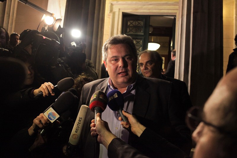 Καμμένος για Grexit: Ρωτήστε τον Σαμαρά που ήταν στα… τέσσερα! - Media