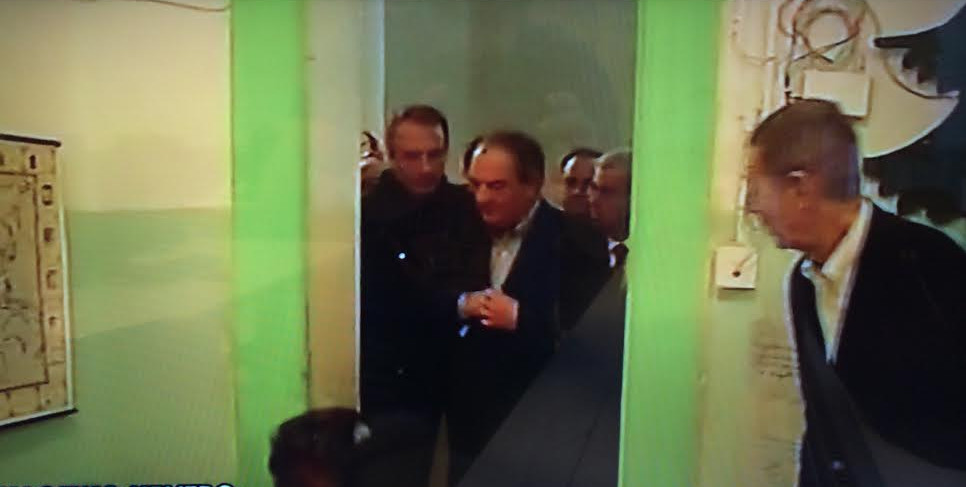 Ψήφισε ο Κώστας Καραμανλής – «Άφαντη» η εφορευτική επιτροπή! (Video) - Media
