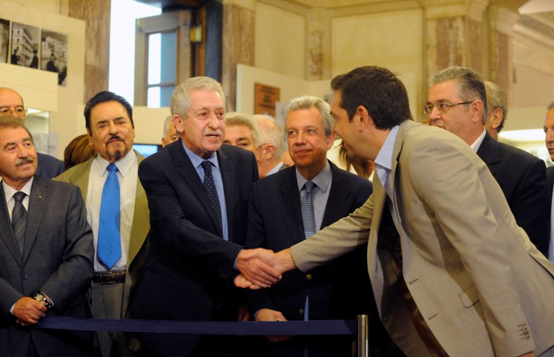 Τηλεφωνική επικοινωνία Τσίπρα-Κουβέλη για την πορεία της διαπραγμάτευσης - Media