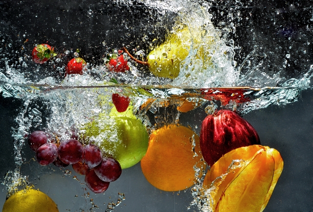 Πώς να αφαιρέσετε εύκολα τα φυτοφάρμακα από τα φρούτα και τα λαχανικά σας - Media