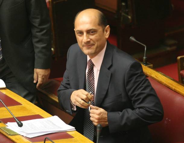 Στη ΝΔ ο Πέτρος Μαντούβαλος - Media