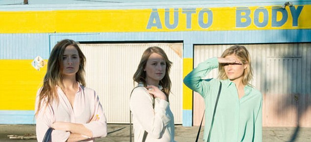 Οι κόρες της Μέριλ Στριπ έγιναν μοντέλα (Photos)  - Media