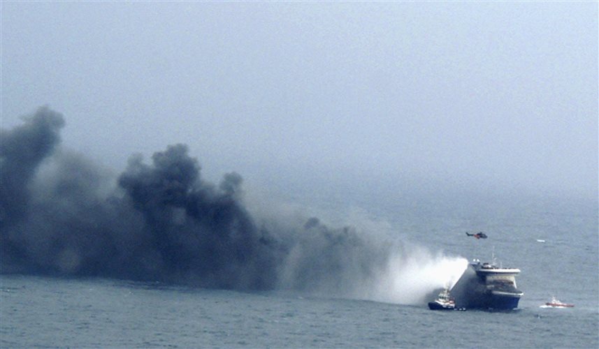 Πληροφορίες για 4 νεκρούς στο Norman Atlantic μεταδίδει η RAI - Διαψεύδουν οι Ιταλικές αρχές (Video) - Media