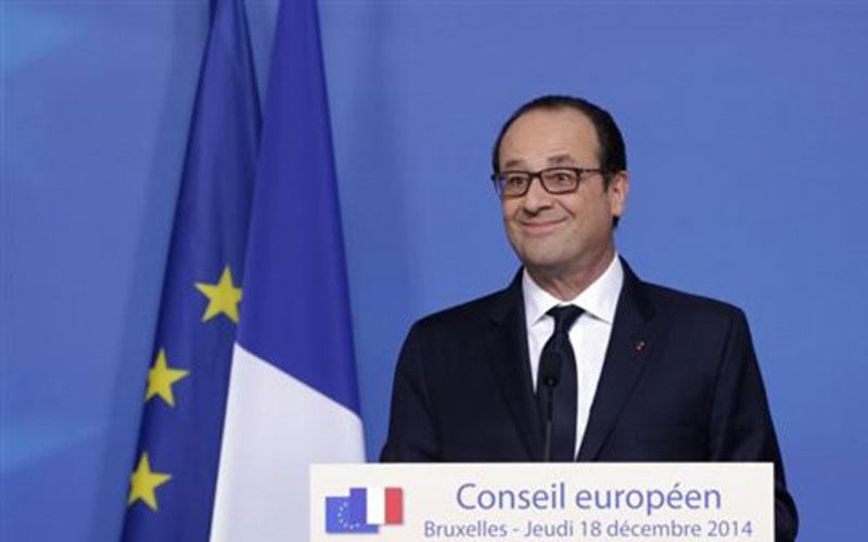 Εκτίναξη της δημοτικότητας του Φρανσουά Ολάντ μετά τις επιθέσεις στο Παρίσι - Media