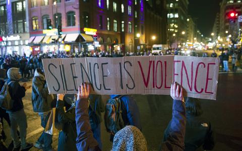 Φόβοι για «ξέσπασμα οργής» στις ΗΠΑ λόγω της αστυνομικής βίας εναντίον Αφροαμερικανών - Media