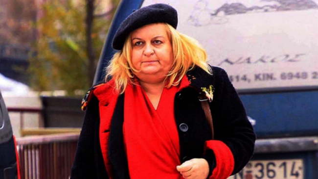 Επίτιμη δημότης Σερρών η Περιστέρη - Media