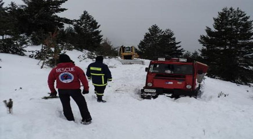 Δεν εντοπίστηκαν ακόμη οι 12 τουρίστες που κάλεσαν το «112» από την ορεινή Πιερία - Media