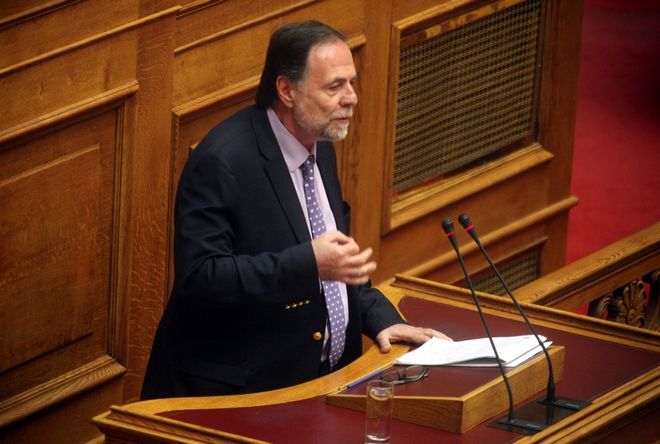 Το ανοικτό μικρόφωνο πρόδωσε τον Ρήγα - Έβγαλε τα «άπλυτα» του ΠΑΣΟΚ στη φόρα... (Video) - Media