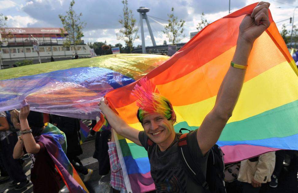Σλοβακία: «Φιάσκο» το δημοψήφισμα για την απαγόρευση του γάμου των ομοφυλόφιλων - Media
