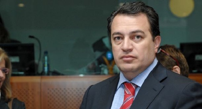 Ευρ. Στυλιανίδης: Η παρέμβαση Καραμανλή έπαιξε καταλυτικό ρόλο στην παραμονή της Ελλάδας στην ΕΕ - Media