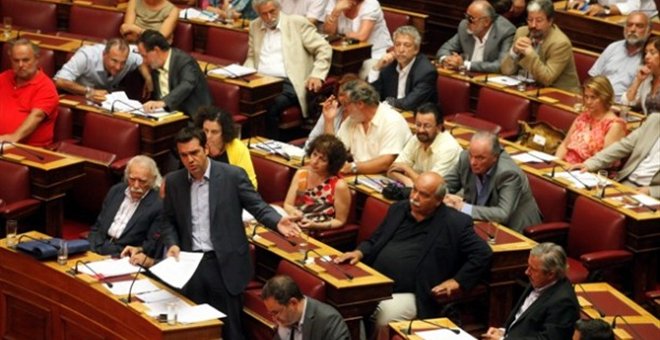 Συνωστισμός πρωτοκλασάτων του ΣΥΡΙΖΑ στη Β΄ Αθήνας - Media