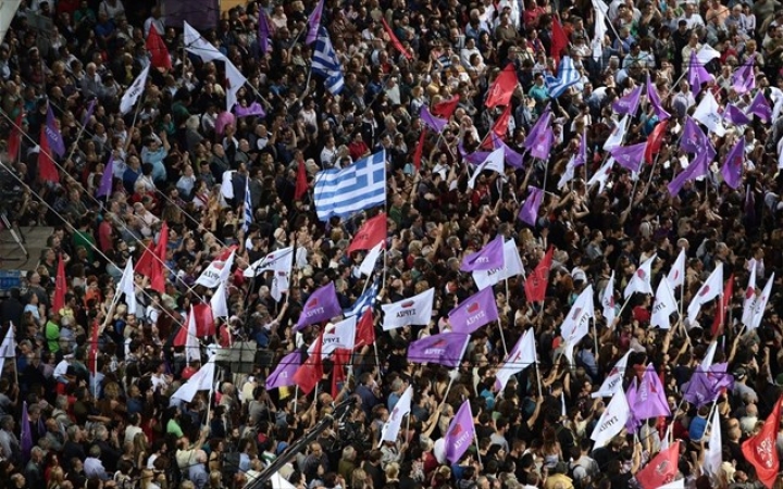 FT: Ο ΣΥΡΙΖΑ ταράζει τον «ύπνο» της Ευρώπης - Media