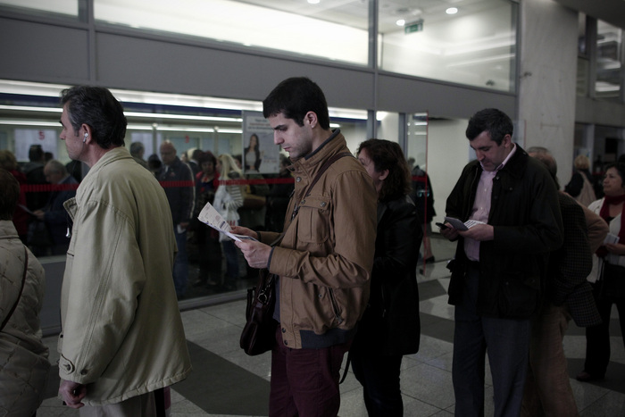 Τέλος της παράτασης για τα τέλη κυκλοφορίας - Media