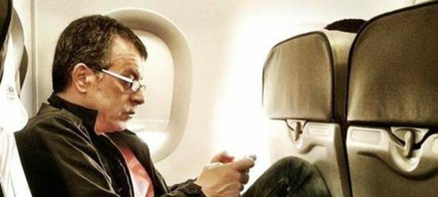 Η κοινή πτήση Παπανδρέου-Θεοδωράκη και τα σχόλια των επιβατών - Media