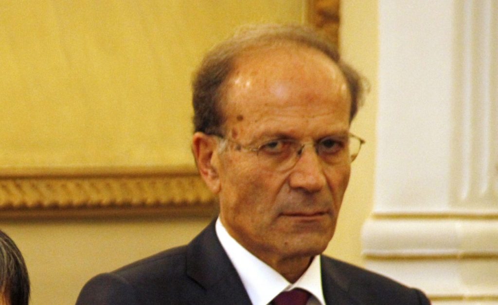 Ορκίστηκε υπηρεσιακός υπουργός Εσωτερικών ο Θεοχαρίδης - Media
