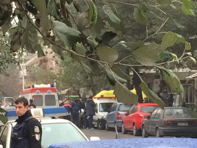 Σε κρίσιμη κατάσταση η υγεία της γυναίκας που πυροβολήθηκε το πρωί στη Θεσσαλονίκη – Τι λένε αυτόπτες μάρτυρες (Video) - Media
